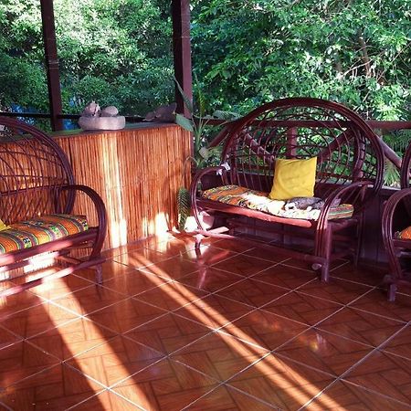 Guest House Posada Ixchel El Remate Exterior photo